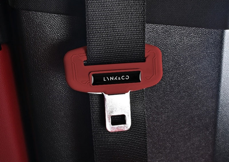 Védőhuzat az autó biztonsági övének csatjához🎉2 db🎉