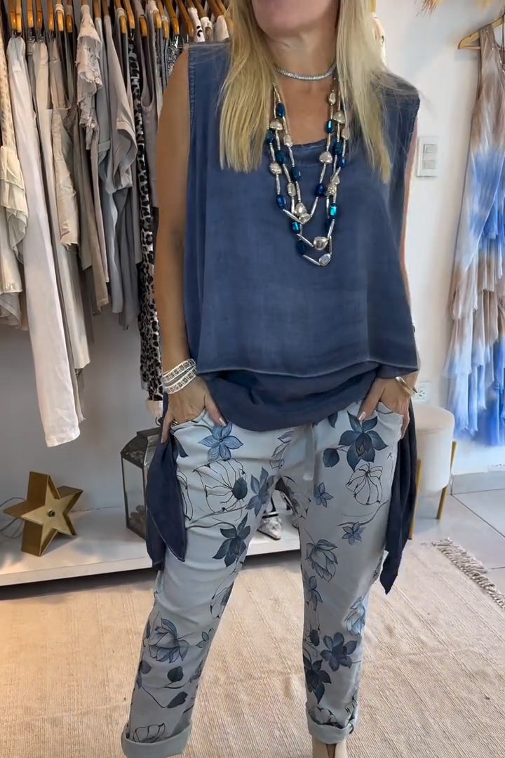 Szabálytalan, egyszínű, kerek nyakú női, ujjatlan, nyomott dupla alsó nadrág