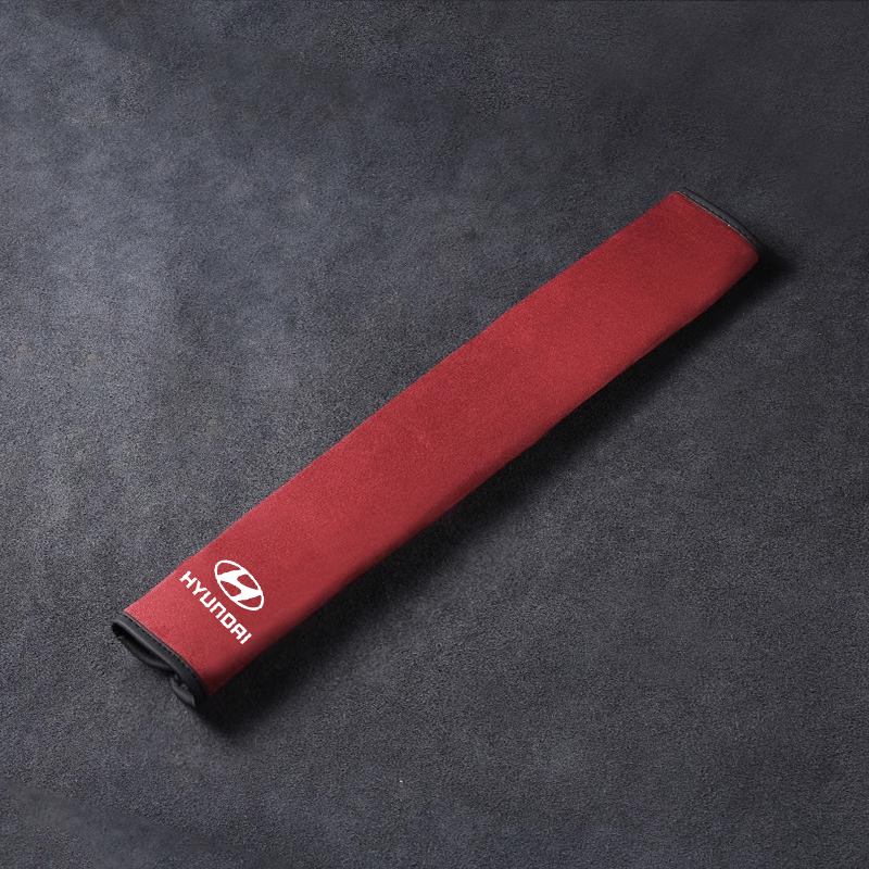 Selyemleather biztonsági övhuzat - nyakvédelemmel és logós opcióval