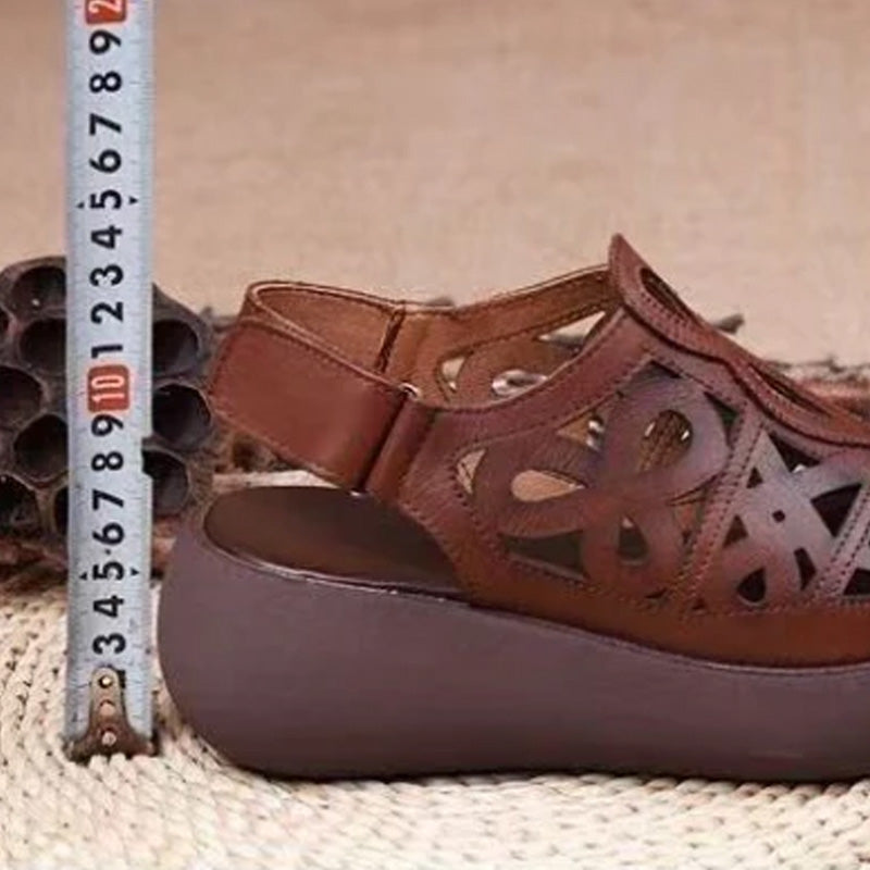 Női könnyű, lezser retró szandál