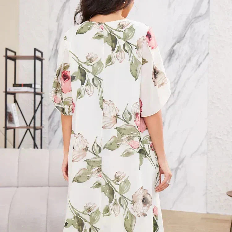 FORRÓ 50% 👗 Pirosas, Sziromszirmos, Világos Sifon Ruha