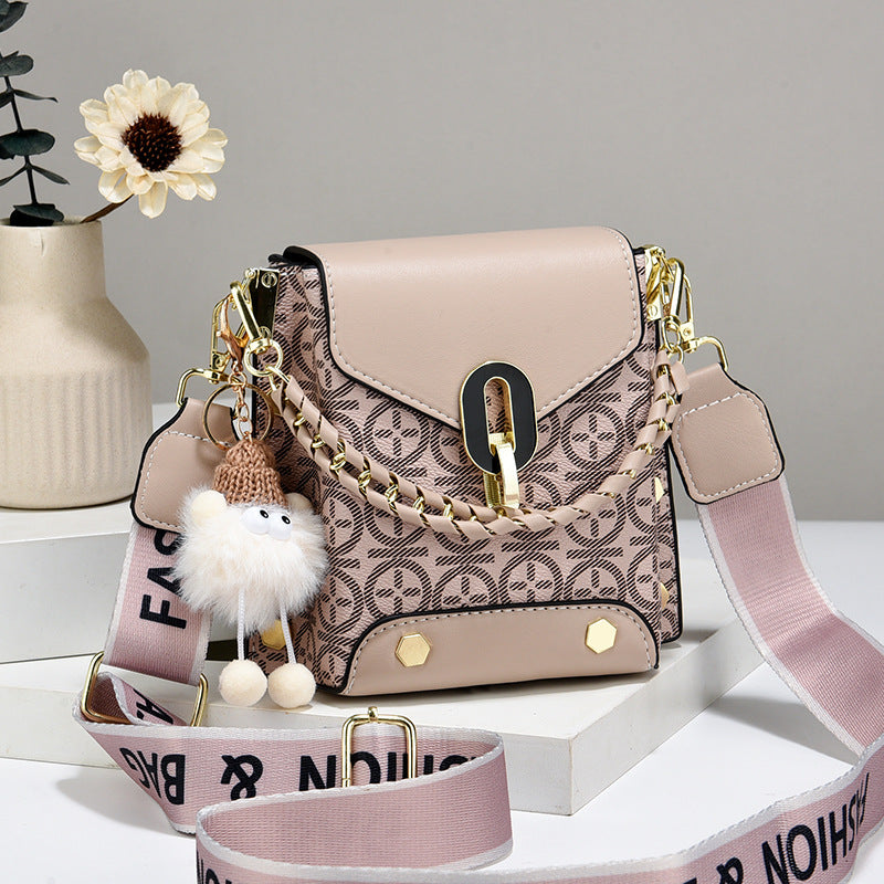 Divatos bőr női crossbody táska