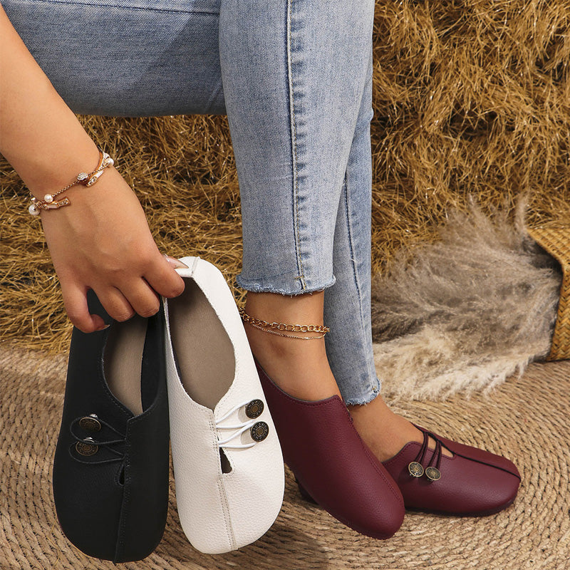 Női lapos sarkú bőrcipő puha bőrből